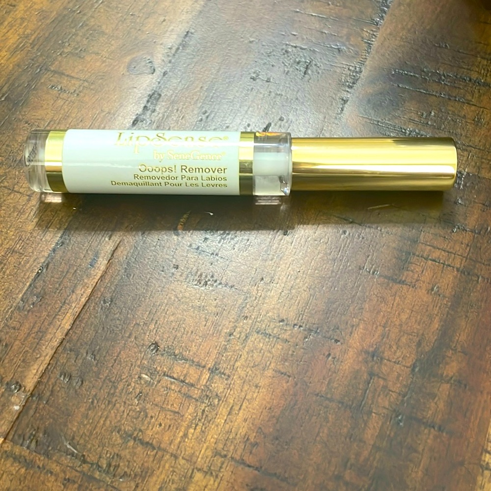 Clear, oops remover to remove lipstick you didn’t mean to put there